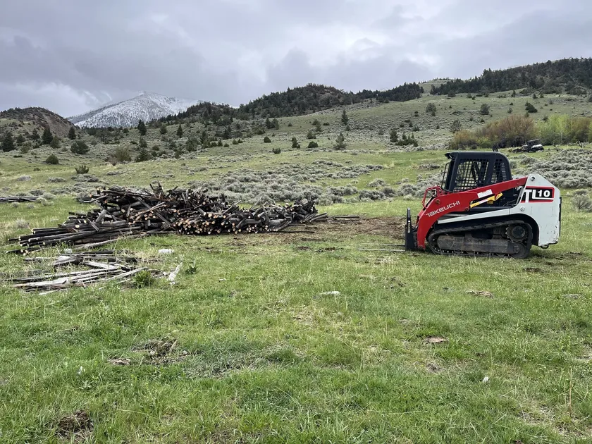 Jackleg Fencing project by Montana Ranch & Land in Southwest Montana — photo 4