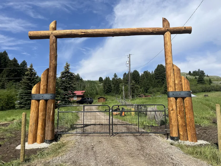 Custom Archways project by Montana Ranch & Land in Southwest Montana — photo 1