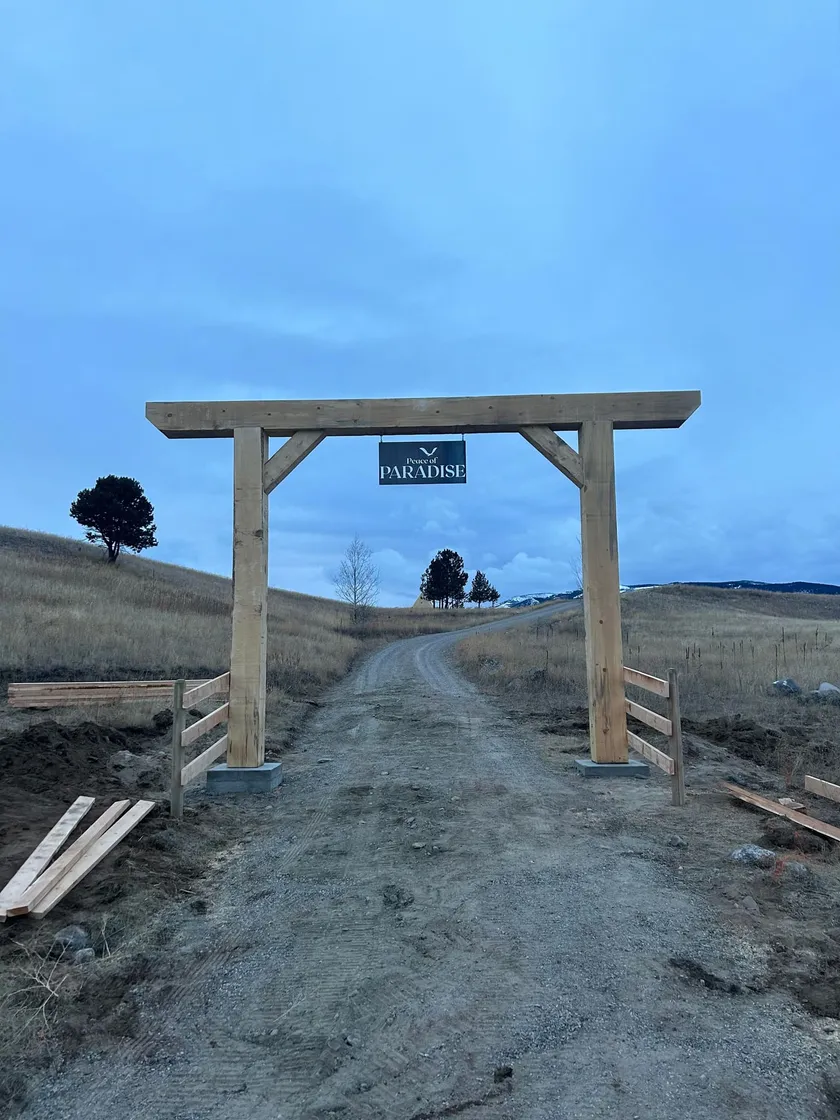 Arch Design project by Montana Ranch & Land in Southwest Montana — photo 2