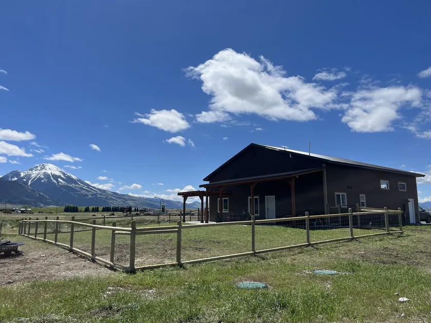 No-Climb Fence project by Montana Ranch & Land in Southwest Montana — photo 4