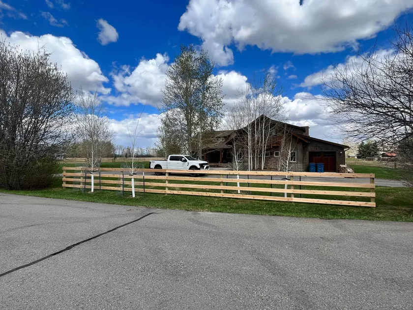 Ranch Board Fence project by Montana Ranch & Land in Southwest Montana — photo 2